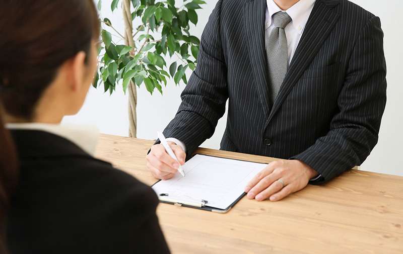 「派遣タカラ島」~派遣顔合わせ・職場見学とは?面接との違いや流れについて解説します~の記事の監修